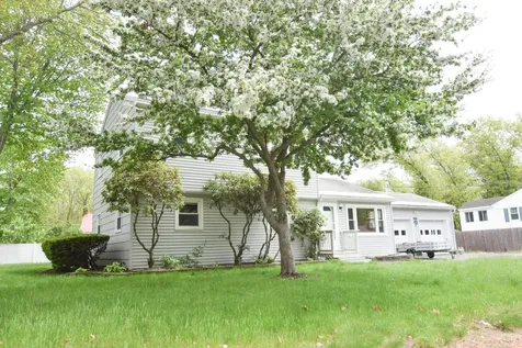 92 Farview Drive Sanford ME 04073