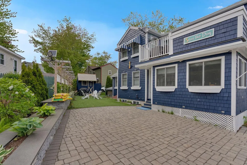 11 Rose Lane Ogunquit ME 03907