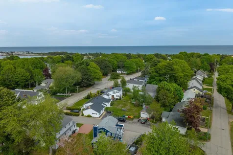 11 Rose Lane Ogunquit ME 03907