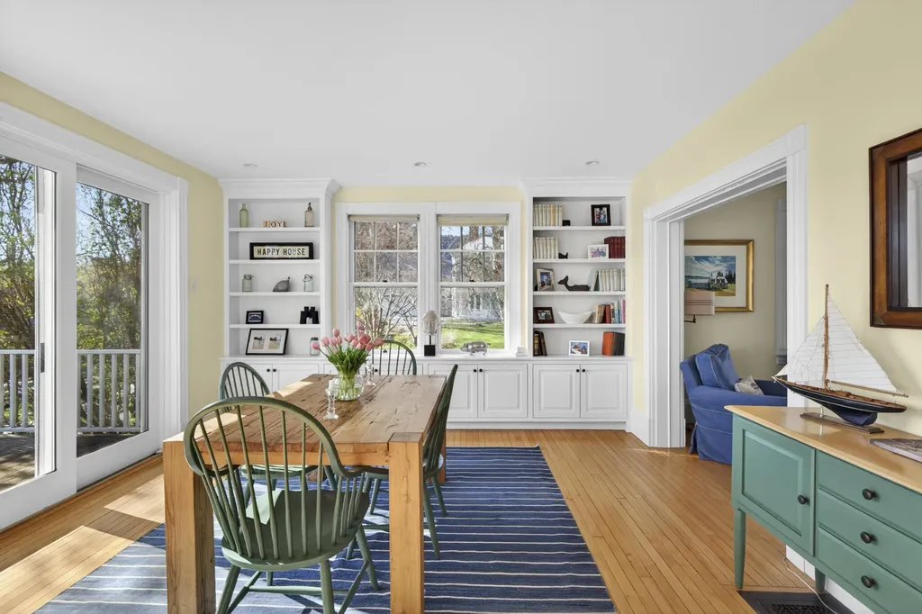 25 Sea Street Camden ME 04843