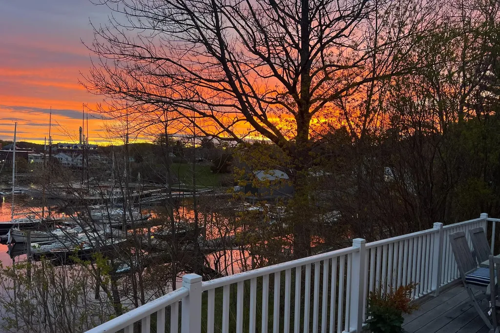 25 Sea Street Camden ME 04843