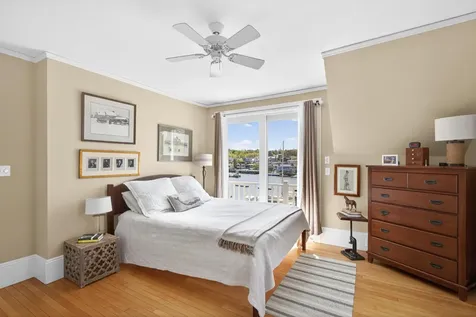 25 Sea Street Camden ME 04843