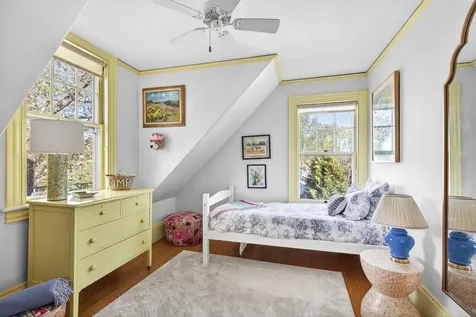 25 Sea Street Camden ME 04843