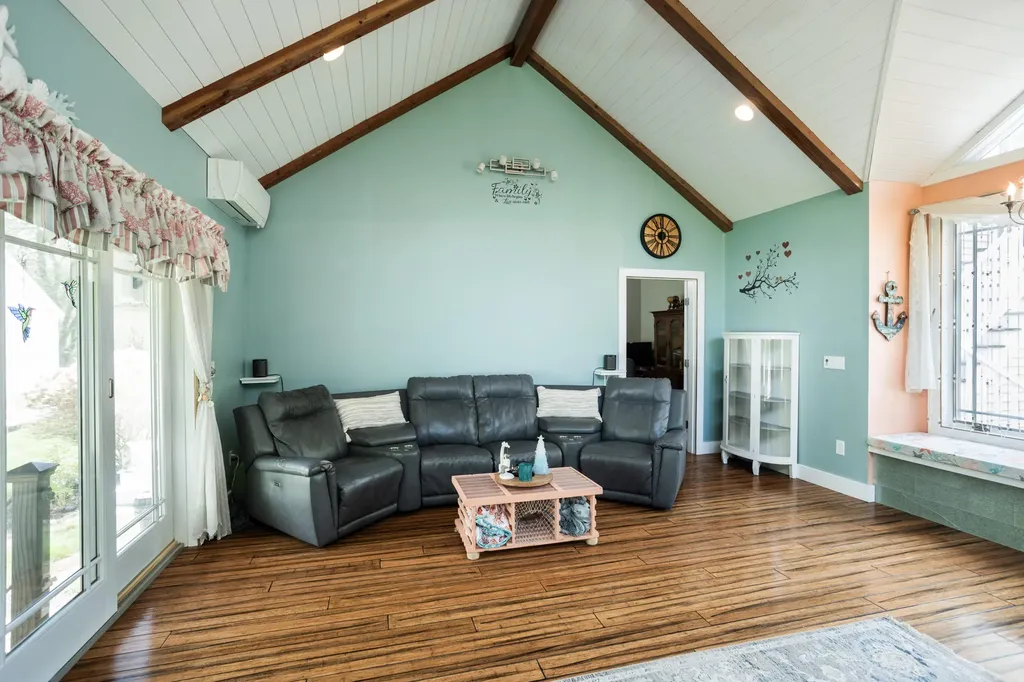 53 Sentry Hill Road York ME 03909