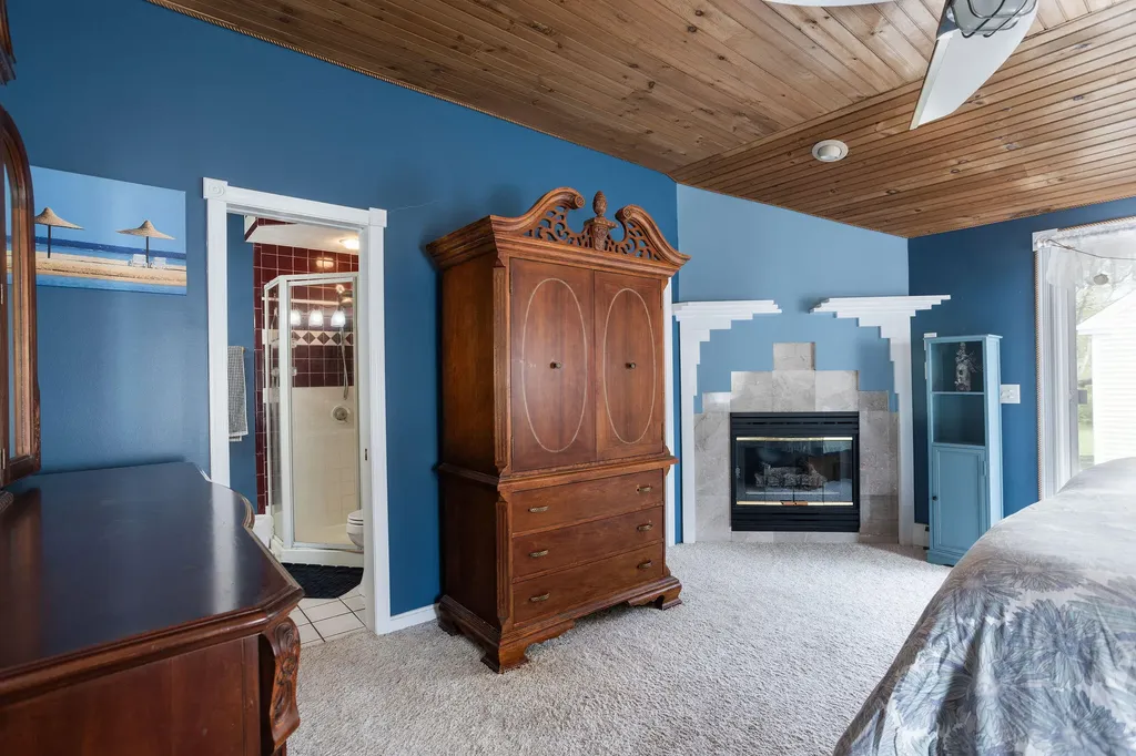 53 Sentry Hill Road York ME 03909