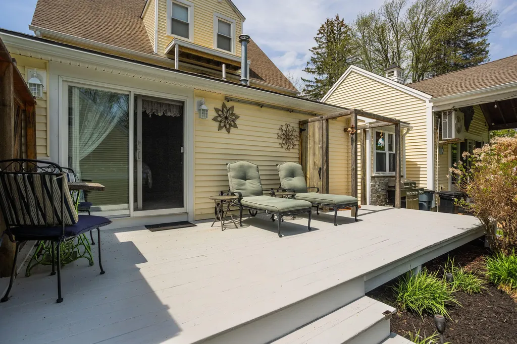 53 Sentry Hill Road York ME 03909