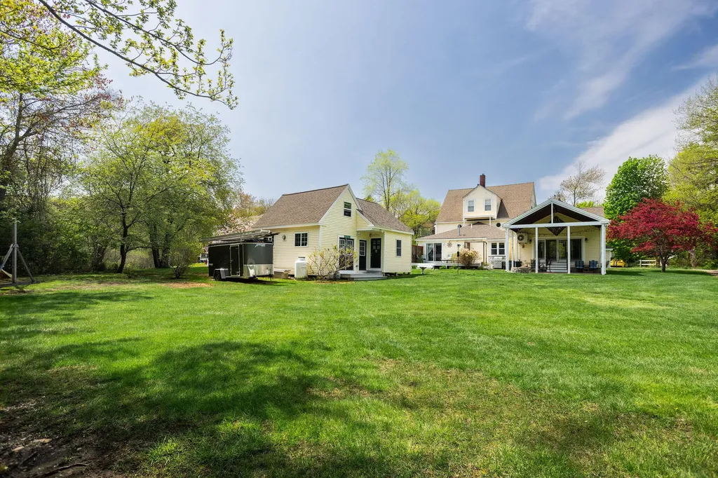 53 Sentry Hill Road York ME 03909