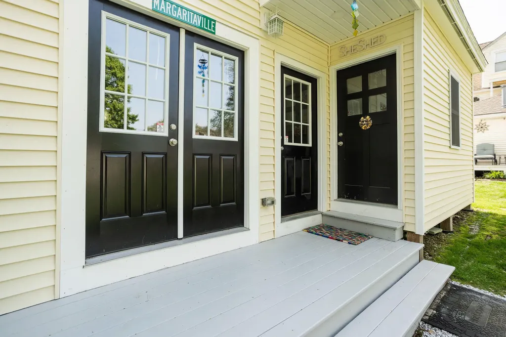 53 Sentry Hill Road York ME 03909