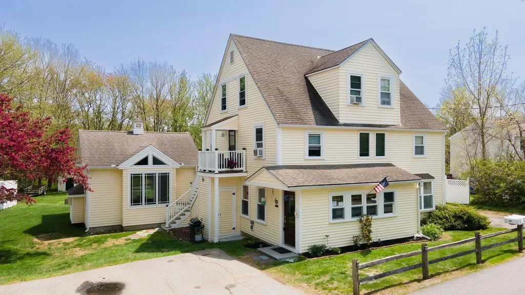 53 Sentry Hill Road York ME 03909