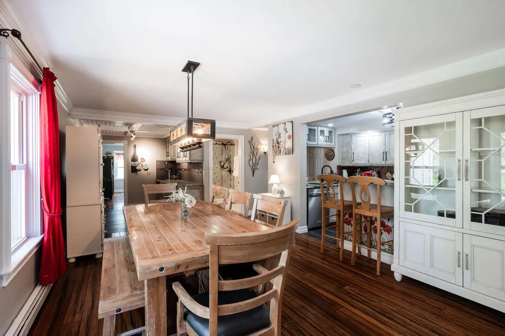 53 Sentry Hill Road York ME 03909