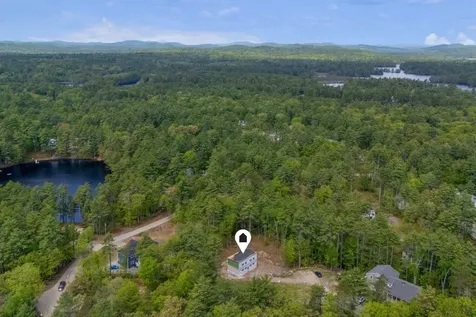 19 Lenox Circle Waterboro ME 04061