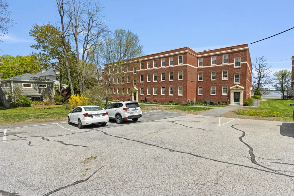 290 Baxter Boulevard Portland ME 04101