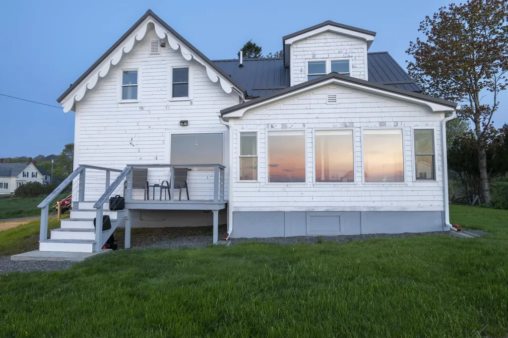 26 Madison Street Eastport ME 04631