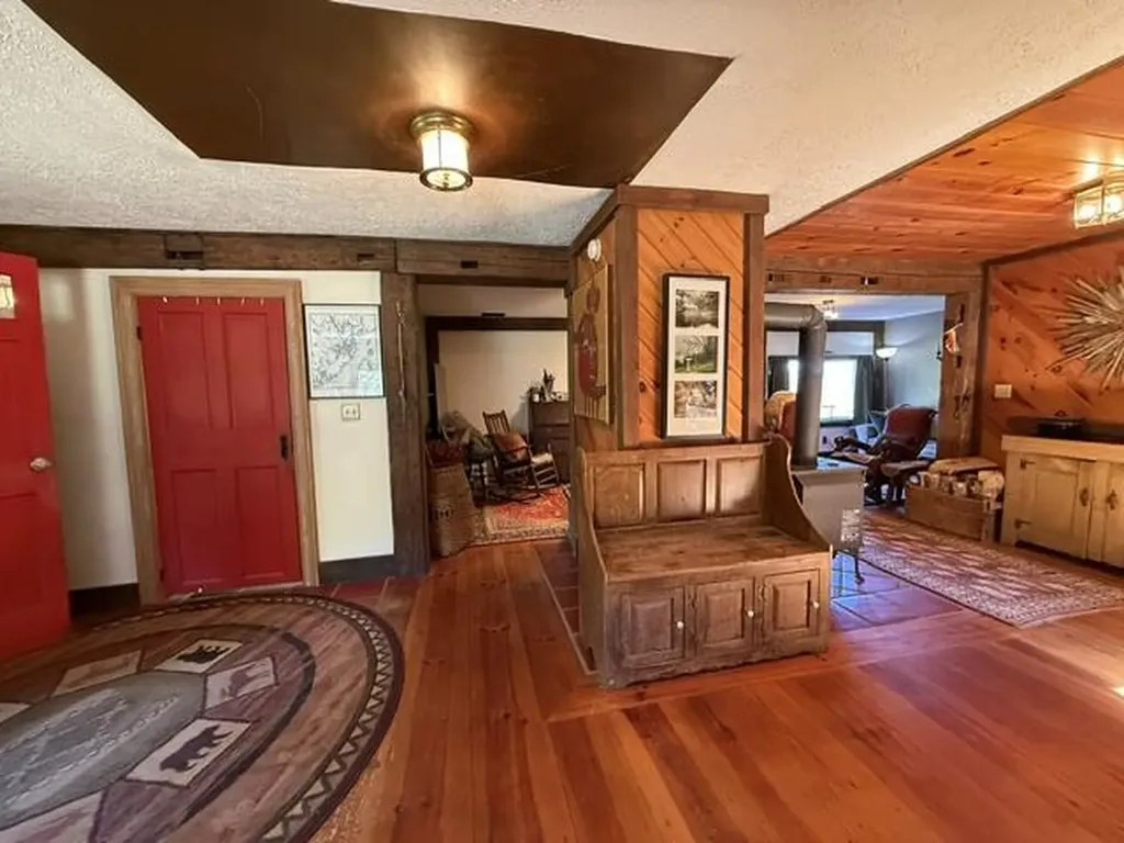 1175 Us-1 Robbinston ME 04671