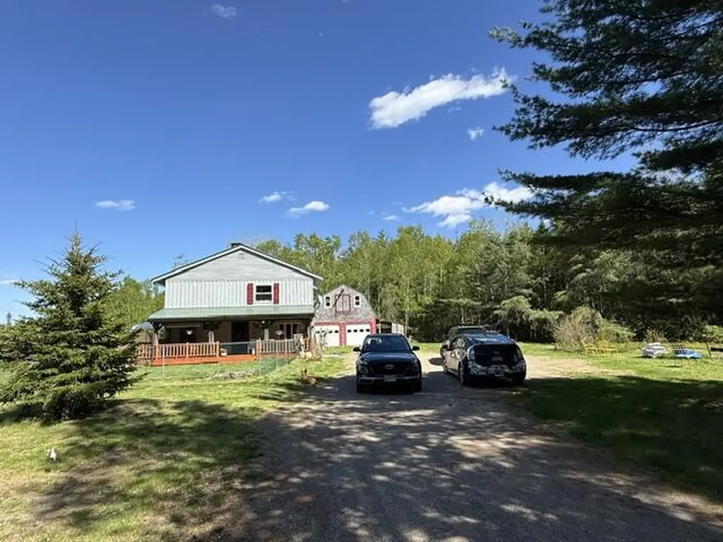 1175 Us-1 Robbinston ME 04671