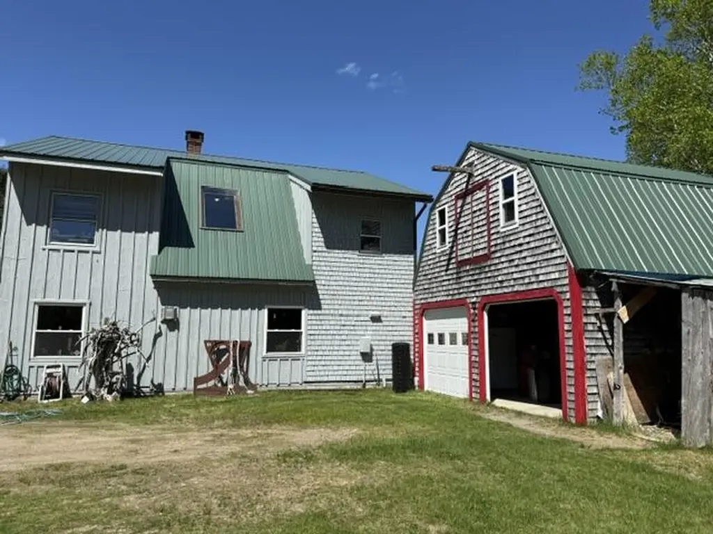 1175 Us-1 Robbinston ME 04671
