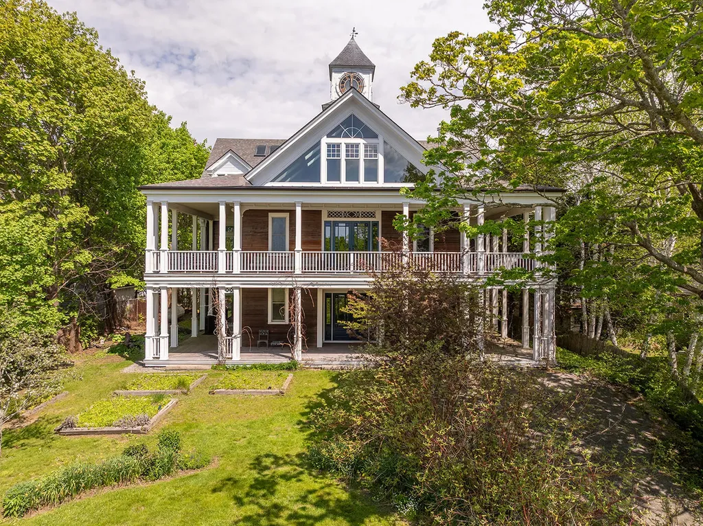 11 Church Street Rockport ME 04856