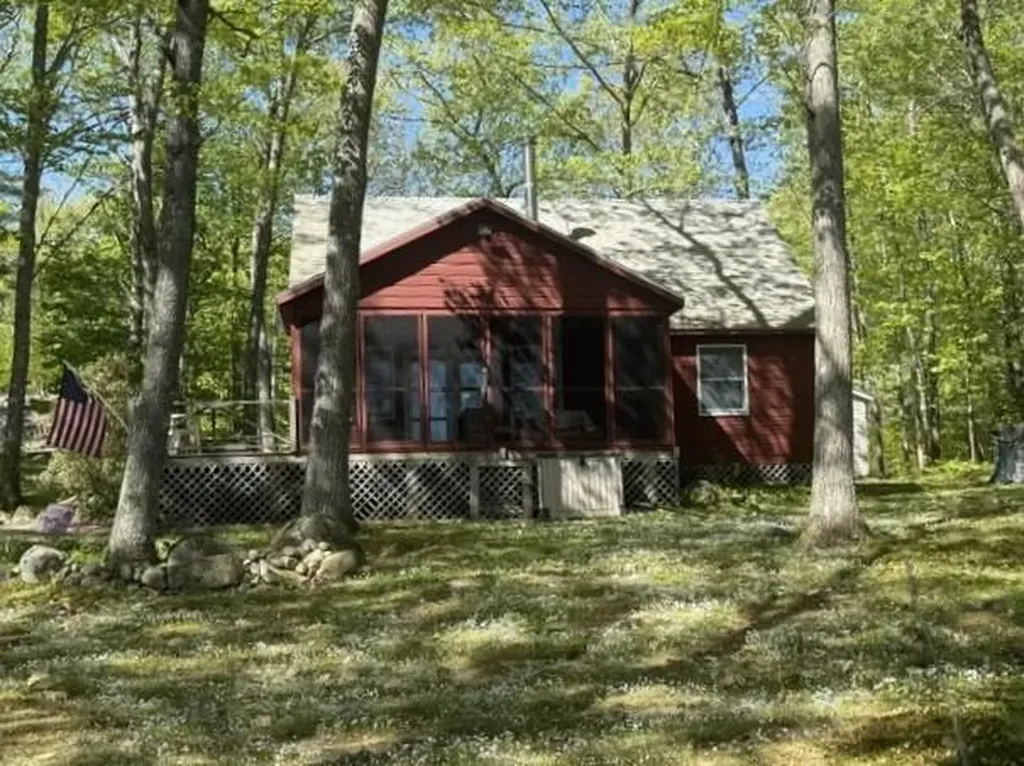 226 Mallard Lane Oakland ME 04963