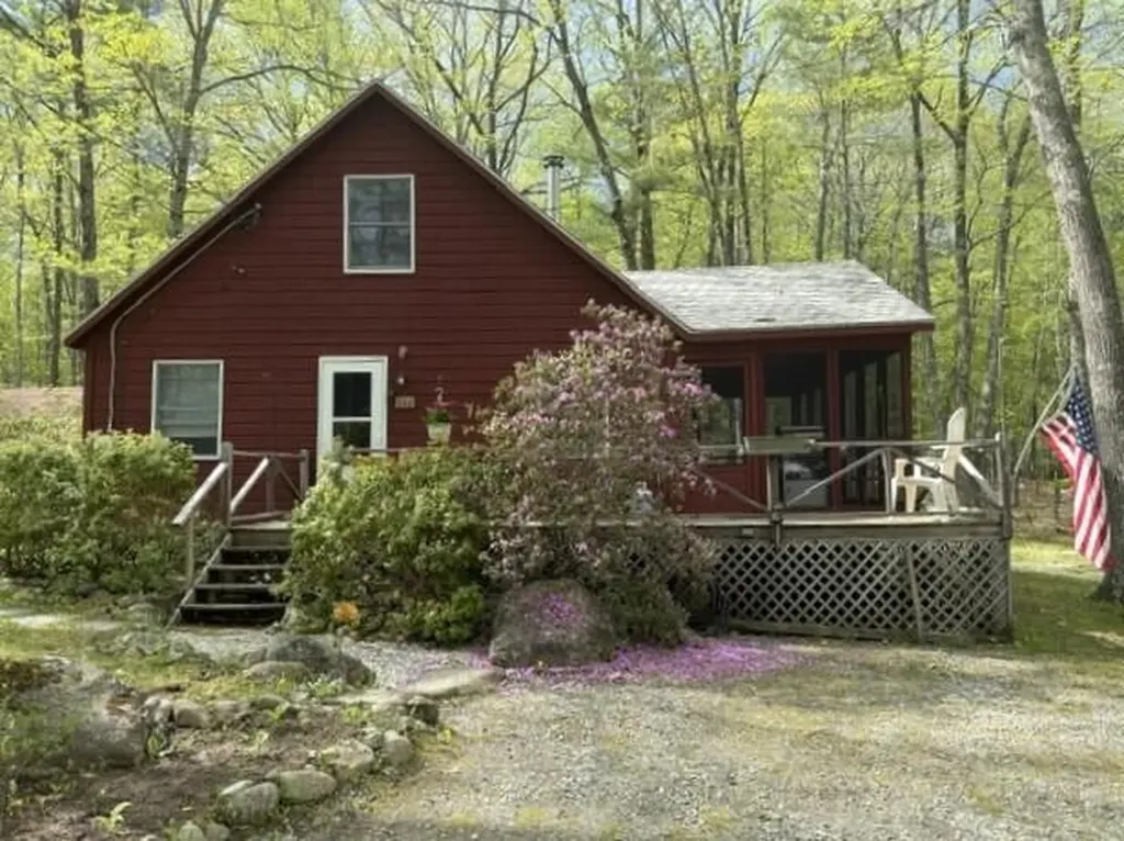226 Mallard Lane Oakland ME 04963