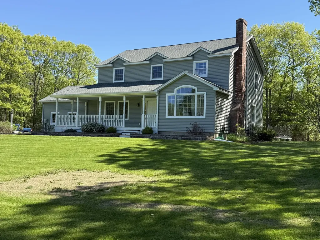 62 Sherwood Lane Vassalboro ME 04989