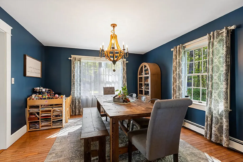 62 Sherwood Lane Vassalboro ME 04989