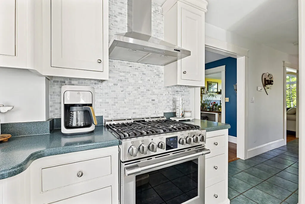 62 Sherwood Lane Vassalboro ME 04989