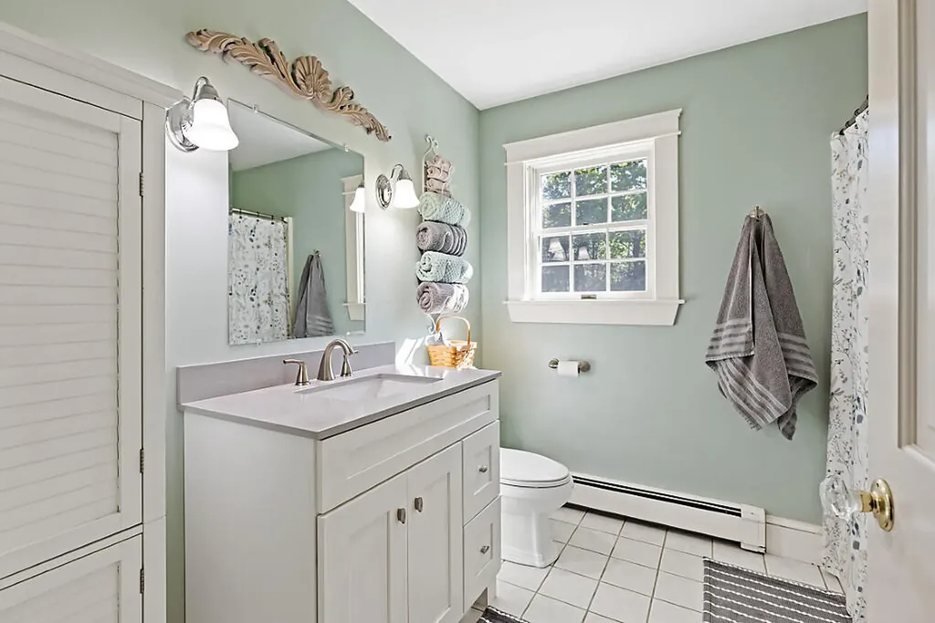 62 Sherwood Lane Vassalboro ME 04989