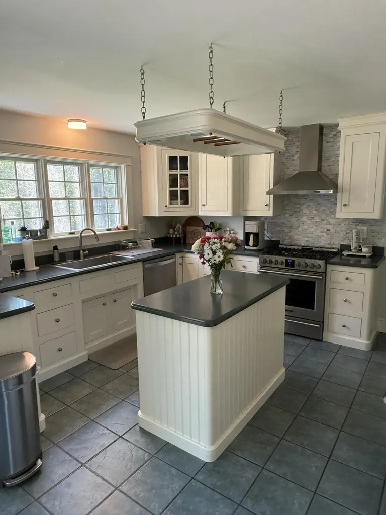 62 Sherwood Lane Vassalboro ME 04989