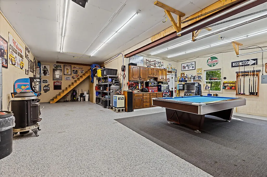62 Sherwood Lane Vassalboro ME 04989