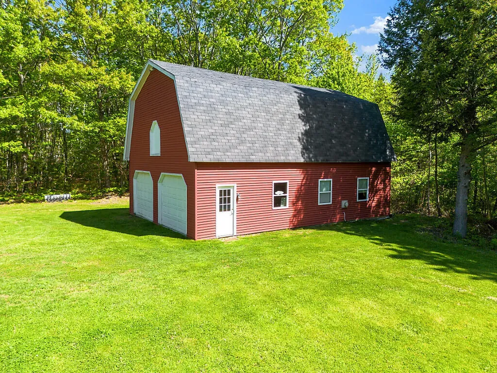 62 Sherwood Lane Vassalboro ME 04989