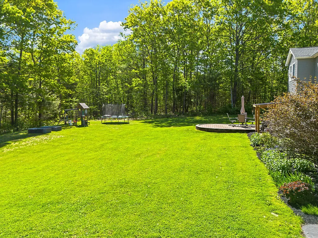 62 Sherwood Lane Vassalboro ME 04989