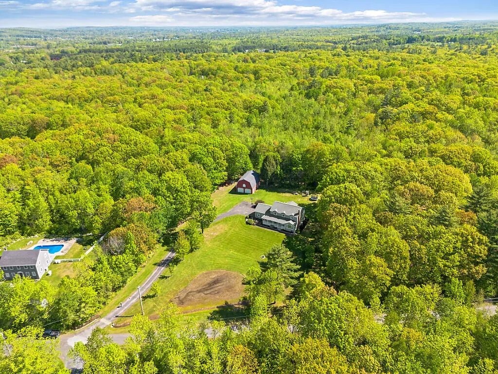 62 Sherwood Lane Vassalboro ME 04989