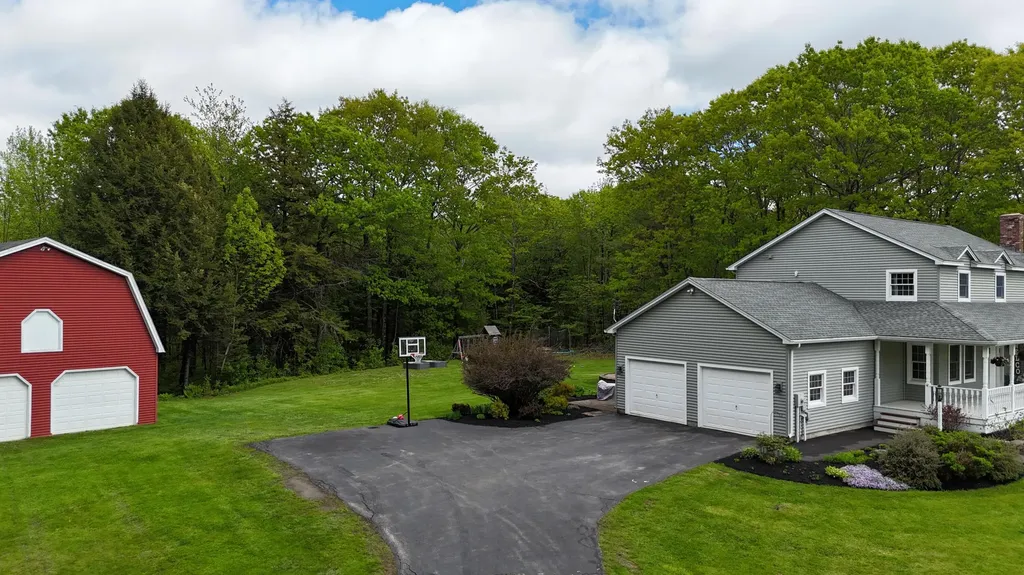 62 Sherwood Lane Vassalboro ME 04989