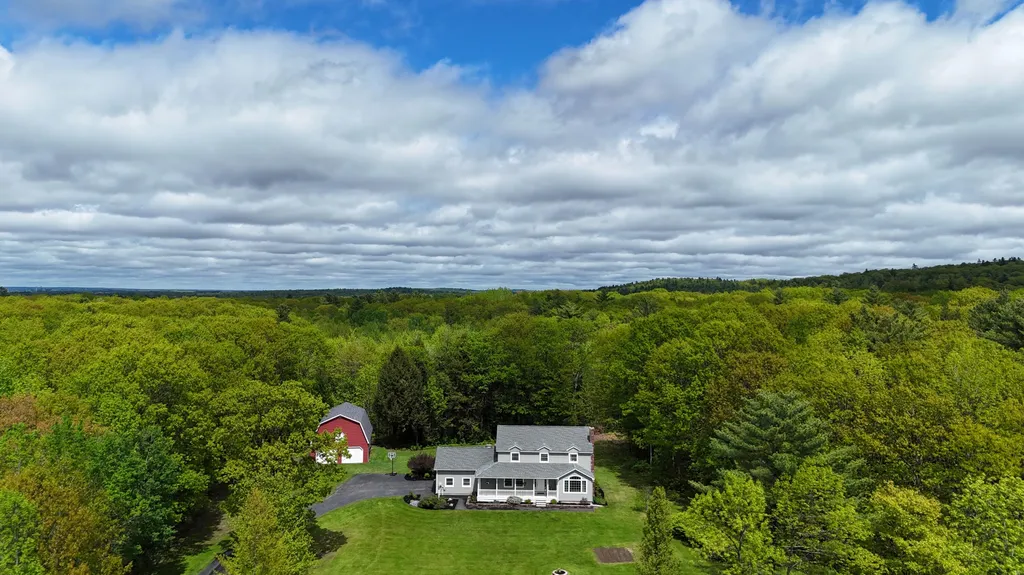 62 Sherwood Lane Vassalboro ME 04989