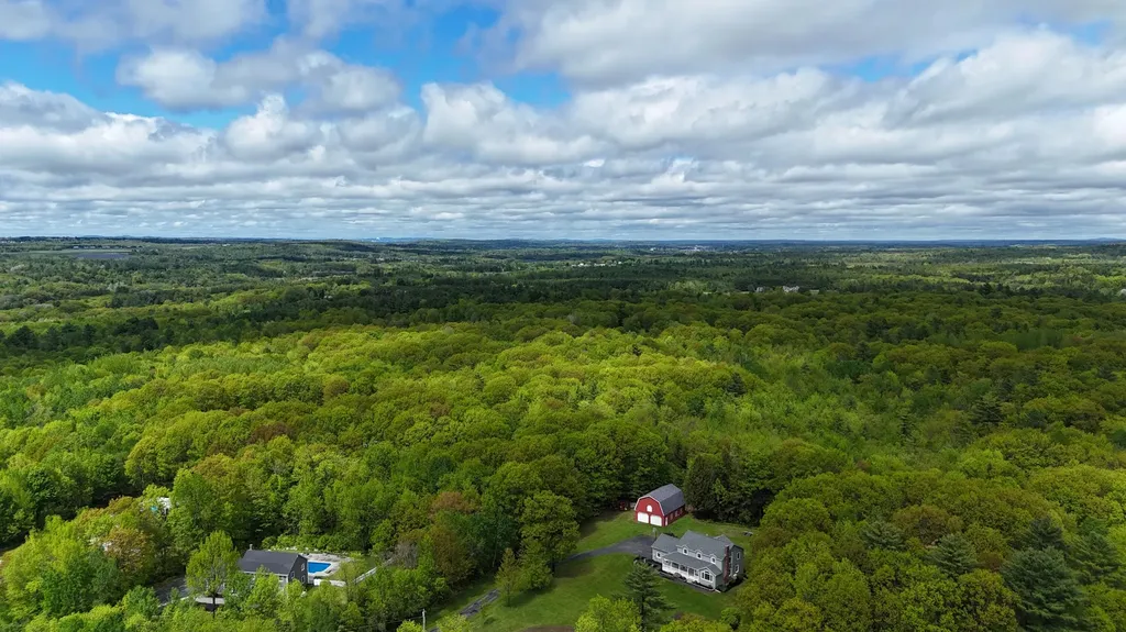 62 Sherwood Lane Vassalboro ME 04989