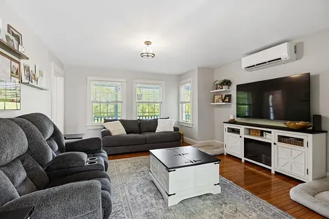 62 Sherwood Lane Vassalboro ME 04989