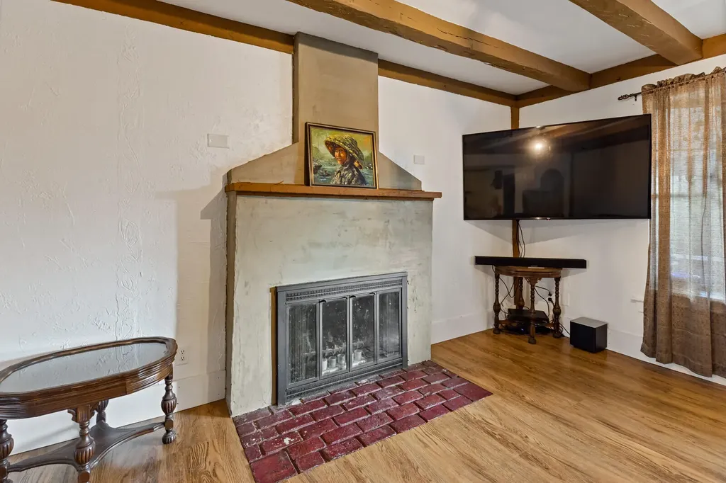 78 Ten Lots Road Oakland ME 04963
