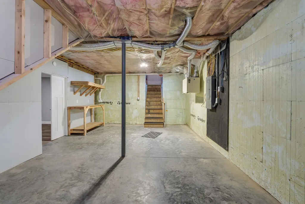 72 Honey Hill Lane Hampden ME 04444
