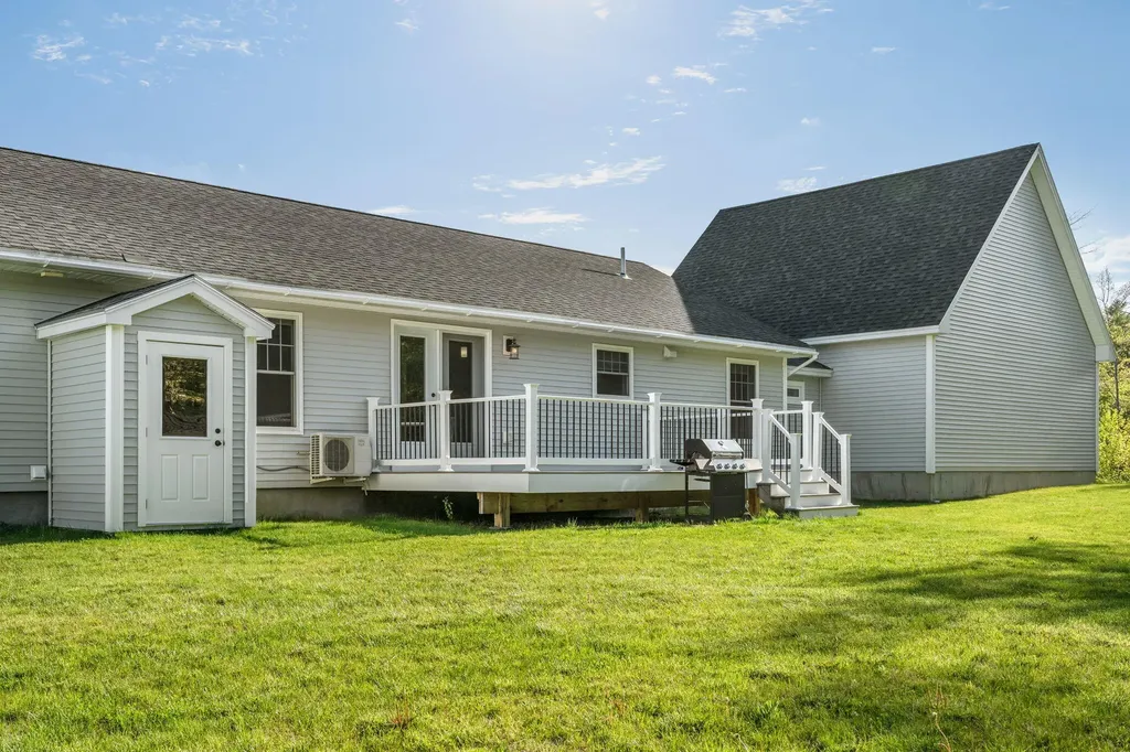 72 Honey Hill Lane Hampden ME 04444
