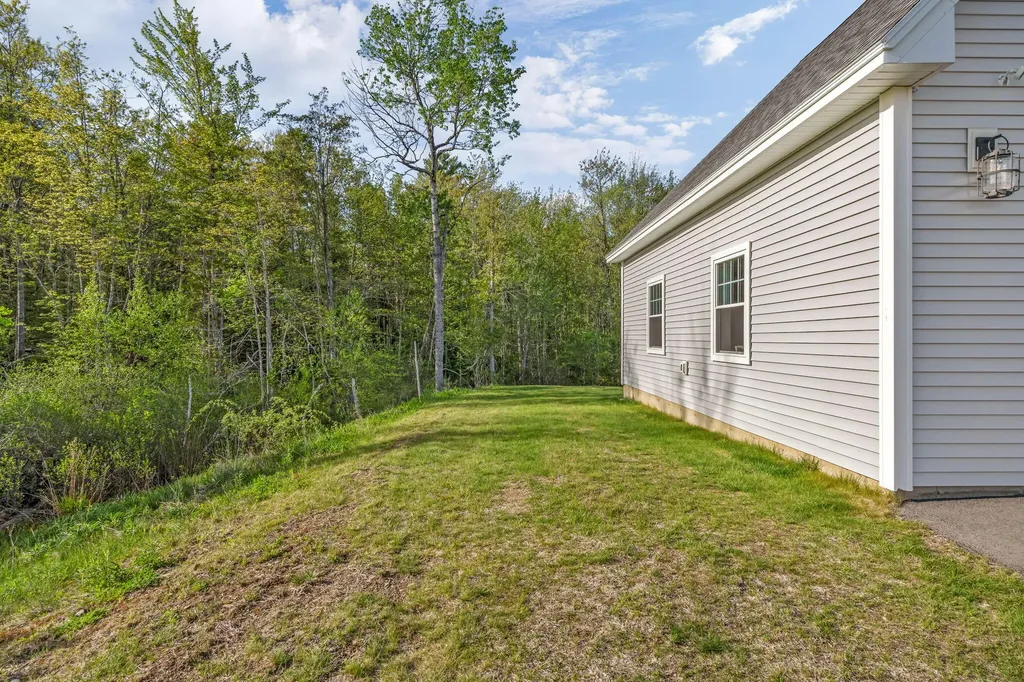 72 Honey Hill Lane Hampden ME 04444