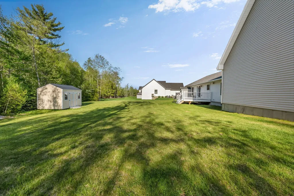 72 Honey Hill Lane Hampden ME 04444
