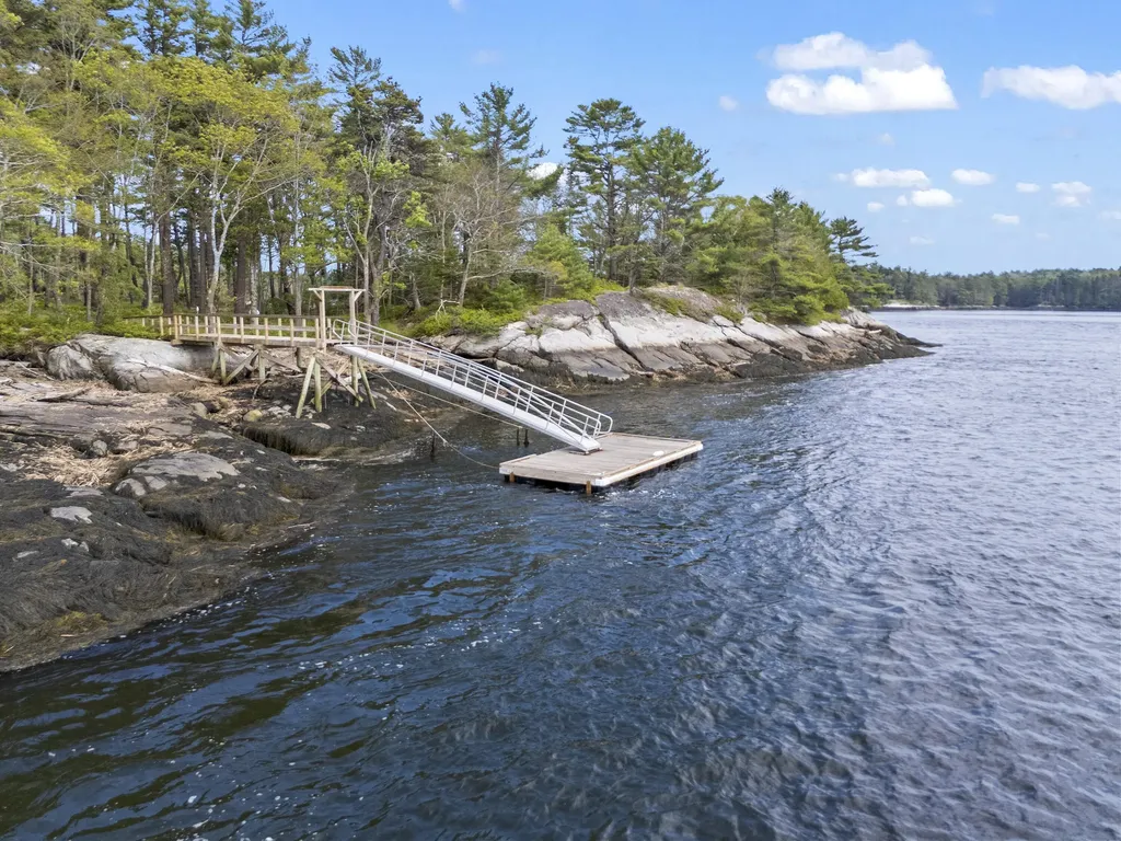 92 Brooks Cove Road Westport Island ME 04578