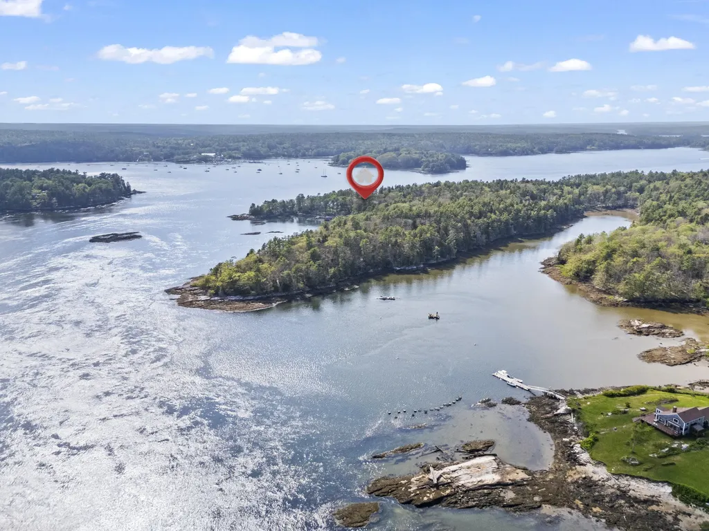92 Brooks Cove Road Westport Island ME 04578