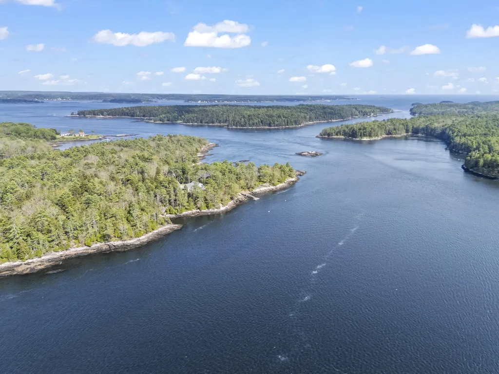 92 Brooks Cove Road Westport Island ME 04578