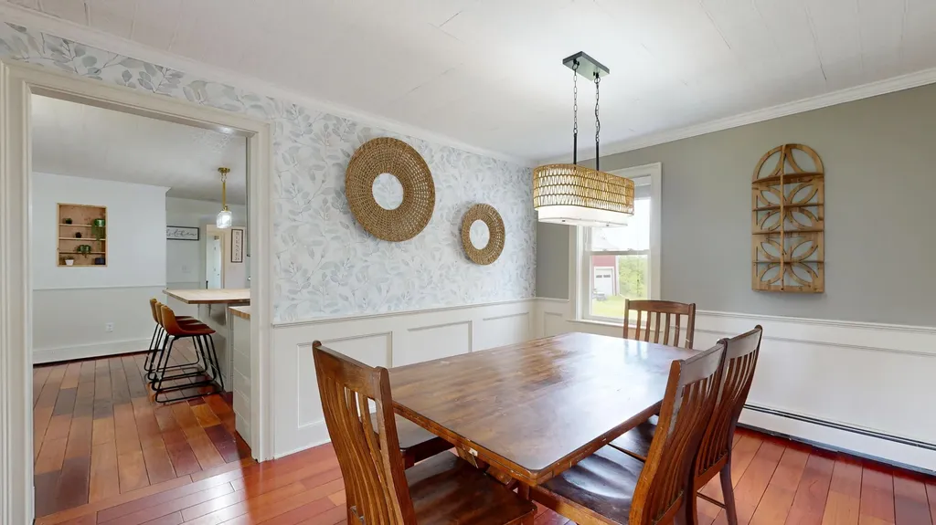 136 Hogan Road Lewiston ME 04240