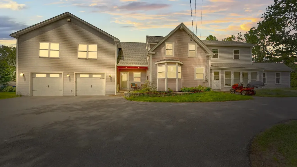 136 Hogan Road Lewiston ME 04240