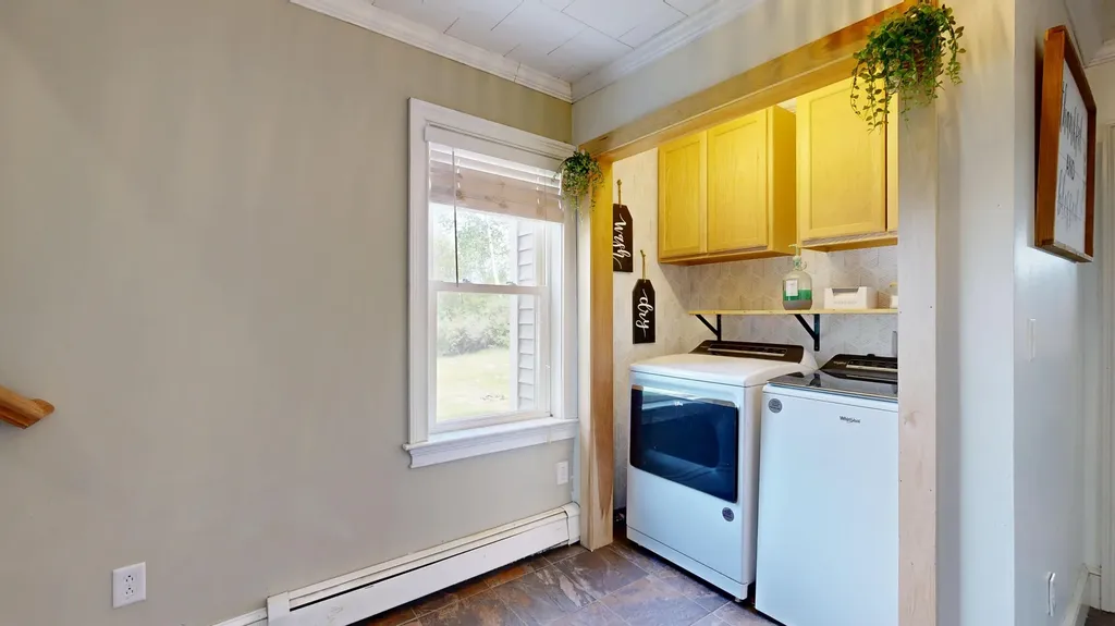 136 Hogan Road Lewiston ME 04240