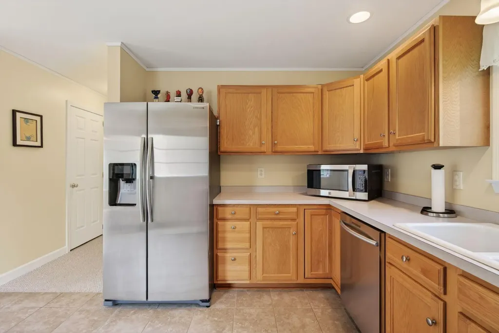 44 Brigid Lane Whitefield ME 04353