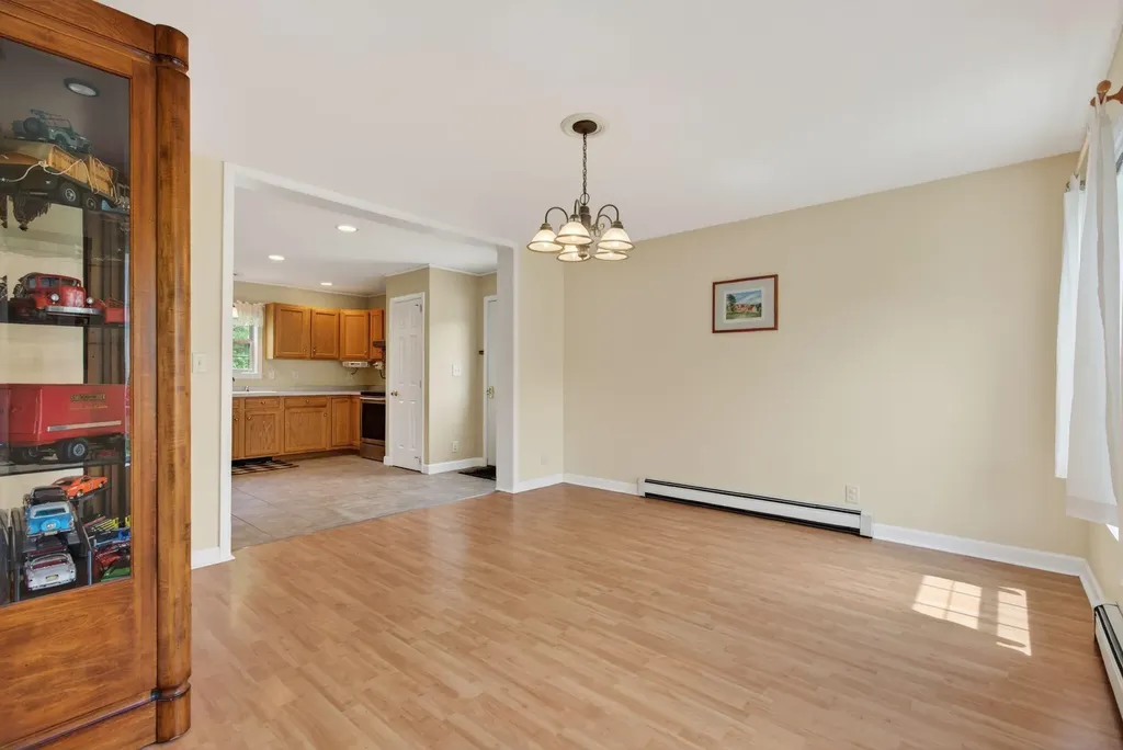 44 Brigid Lane Whitefield ME 04353