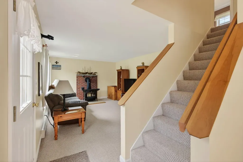 44 Brigid Lane Whitefield ME 04353